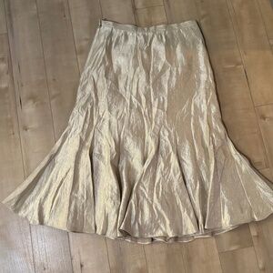 CLOSING SALE! EUC Joseph Ribkoff Gold Skirt